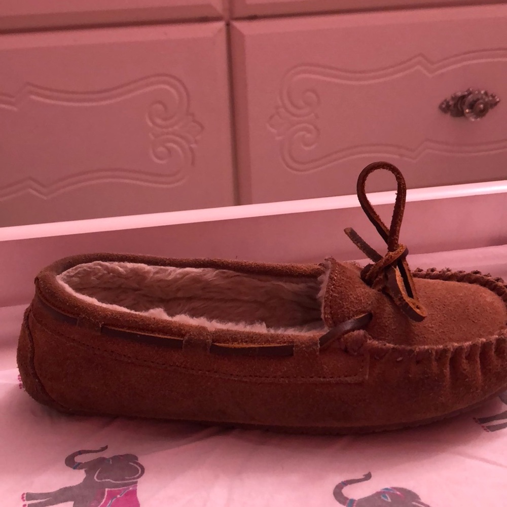 Shoes - Picture 2 of 3